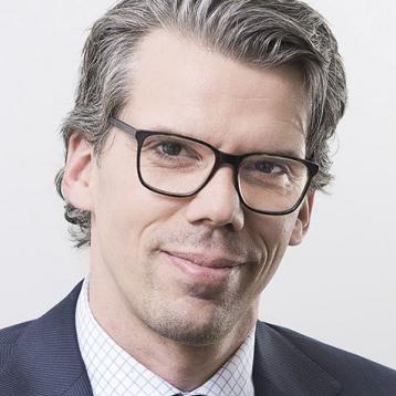 Dr Jens Diedrichson nouveau chirurgien référent à Düsseldorf (Allemagne)